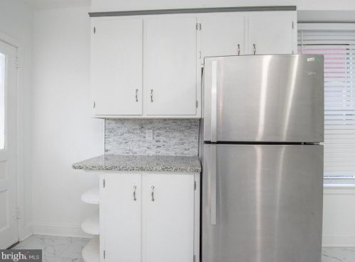 824 Chestnut St, Lancaster PA  17602-3128 exterior