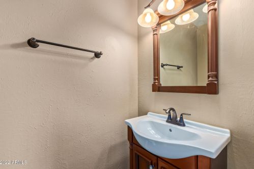 4114 10 Pl, Phoenix AZ 85014-1261 exterior