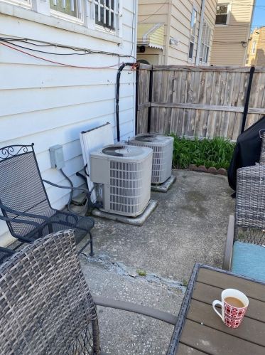 3015 Parkside Ave, Chicago IL 60639-2940 exterior