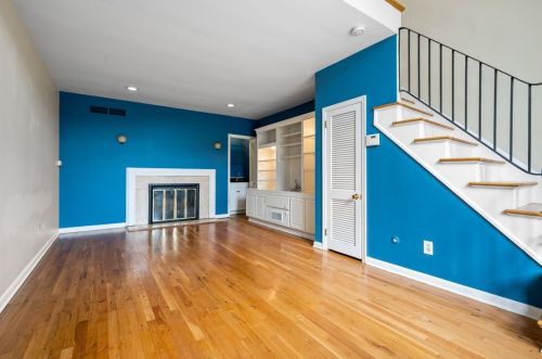 342 Denniston St, Pittsburgh, PA 15206-4350