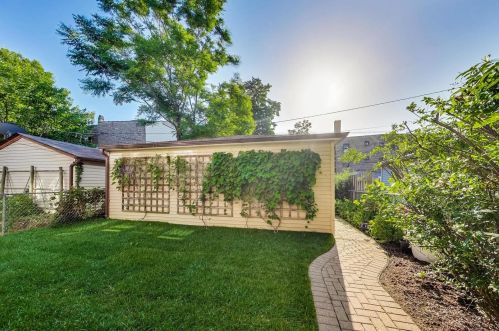 2610 Sawyer Ave, Chicago IL  60623-4736 exterior