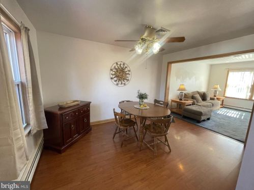 10 Bunting Brg Rd, Cookstown NJ 08511-1101 exterior