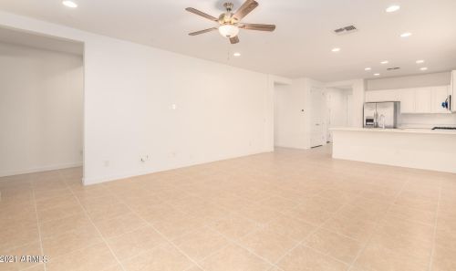 3737 64th Ln, Phoenix AZ  85043-1974 exterior