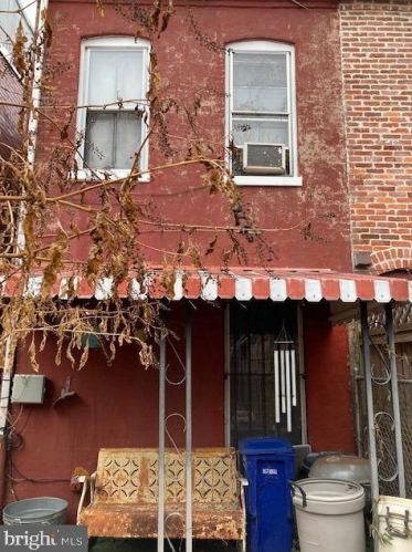 649 F St, Washington, DC 20002-5217