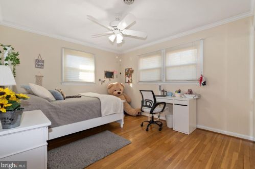 11837 Enid Dr, Rockville MD 20854-3454 exterior