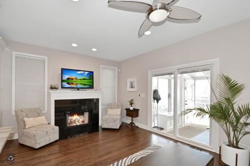 4847 Seeley Ave, Chicago IL 60659-4322 exterior