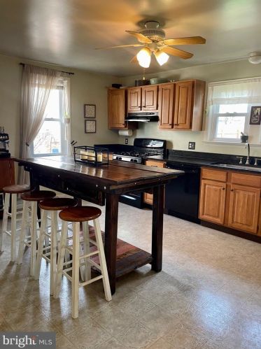 24 Edwin Ave, Trenton NJ 08610-4419 exterior