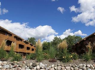 5401 Presidio Ln, Milwaukee WI  53223-6313 exterior