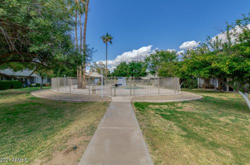 6117 12th St, Phoenix AZ  85014-1718 exterior
