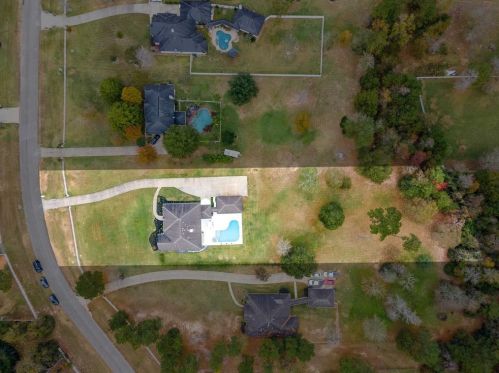 11410 Connie Ln, Montgomery TX 77316-5430 exterior