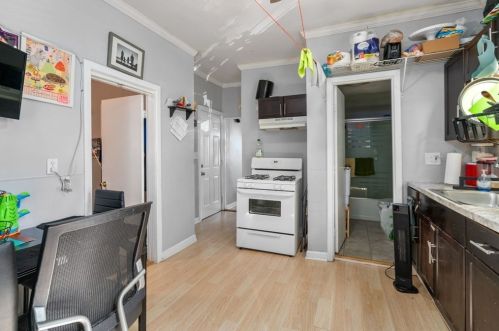 198 Princeton St, Boston MA 02128-1628 exterior