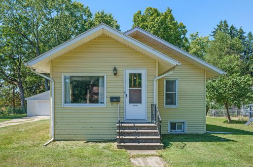 103 Chippewa St, Glendora MI 49107-1106 exterior