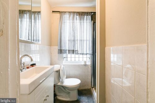 1710 Bouvier St, Philadelphia PA  19121-3225 exterior