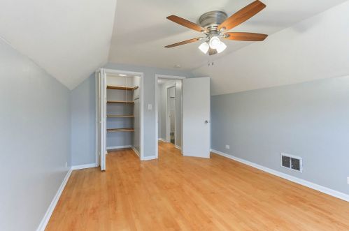 8150 Sacramento, Chicago IL 60655-2302 exterior