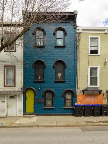 107 Cannon St, Poughkeepsie, NY 12601-3373