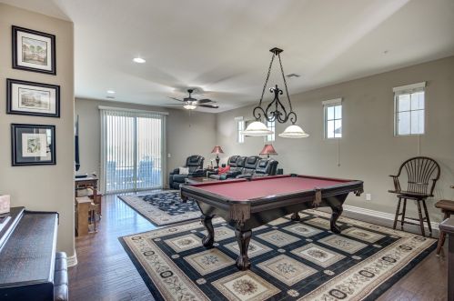 6151 Fresno St, Chandler AZ 85249-5589 exterior