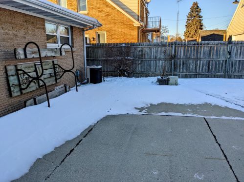 1417 21 St, Manitowoc WI 54220-2512 exterior