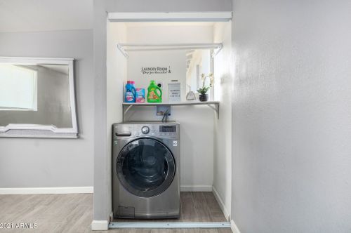 3631 El Caminito Dr, Phoenix AZ  85051-9111 exterior