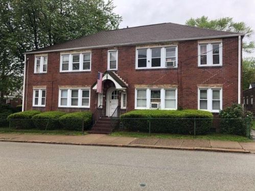 2101 Hampton St, Pittsburgh PA 15206-1616 exterior