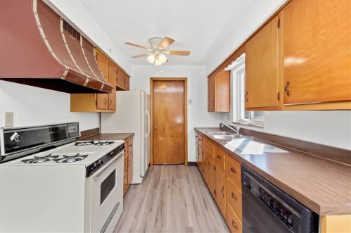 418 Neola Cir, Pittsburgh PA exterior