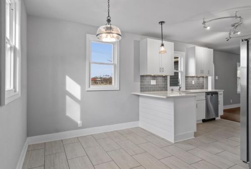 6169 Cleveland St, Gary IN 46404-2720 exterior