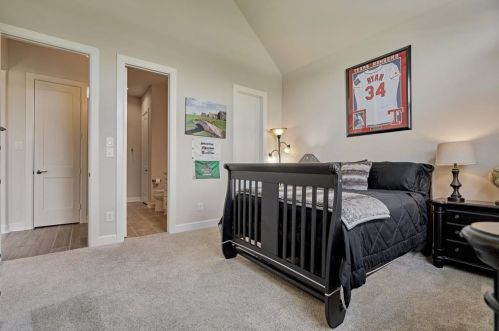 98 Lk Est Dr, Montgomery TX 77356-8066 exterior