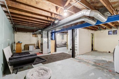 5946 40th St, Milwaukee WI  53209-3923 exterior