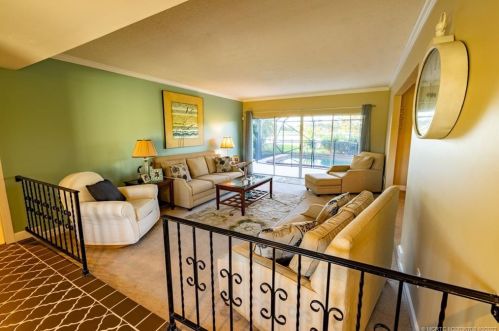 1579 Sunshine Ave, Fort Pierce FL  34952-6011 exterior