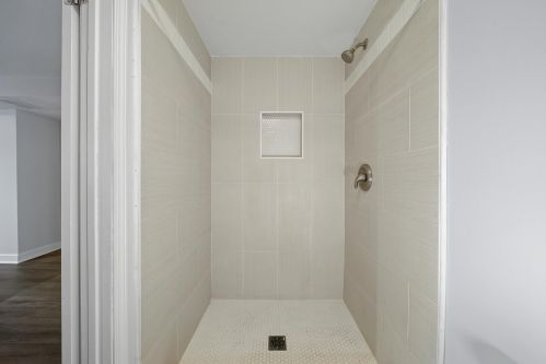 4714 Leclaire Ave, Chicago IL 60638-2019 exterior