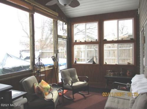 301 Cecil St, Glendora MI 49107-1706 exterior