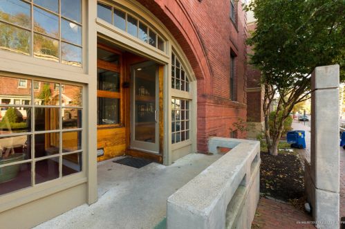 20 West St, Portland ME 04102-3427 exterior