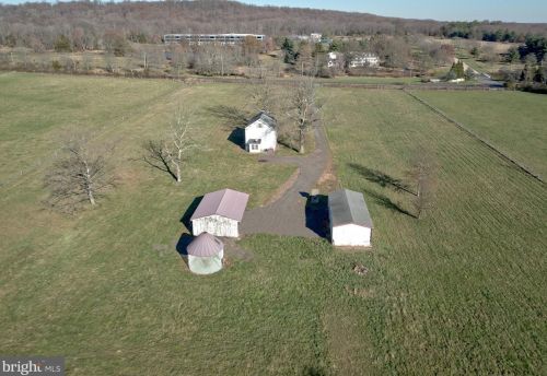 333 Carter Rd, Princeton NJ 08540-7422 exterior