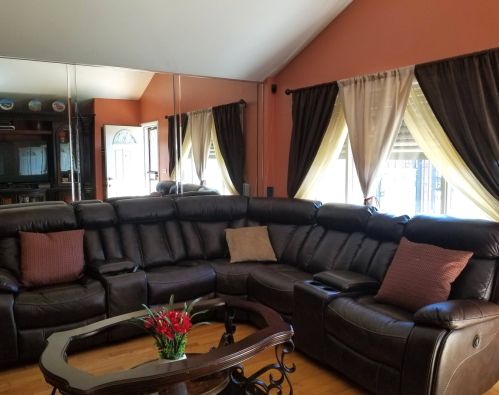 9133 Green St, Chicago IL  60620-2709 exterior