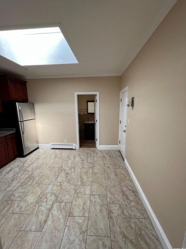 413 Rockaway Ave, Valley Stream NY  11581-1907 exterior