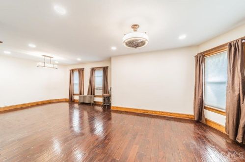 47 Barbour St, Paterson NJ 07508-1421 exterior