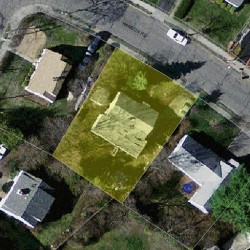 18 Hanson Rd, Newton MA 02459-3517 aerial view