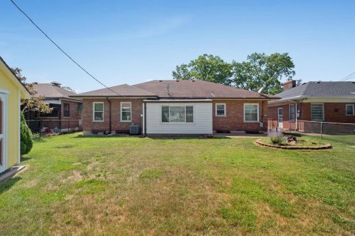 6220 Helm Dr, Saint Louis MO exterior