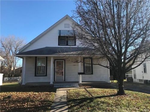 214 Springer Ave, Edwardsville, IL 62025-1806