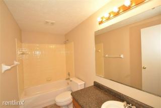 7722 Maradona Dr, Indianapolis IN  46214-2352 exterior