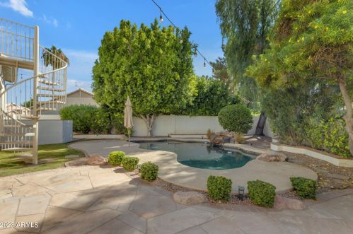 5773 Shannon St, Chandler AZ 85226-1859 exterior