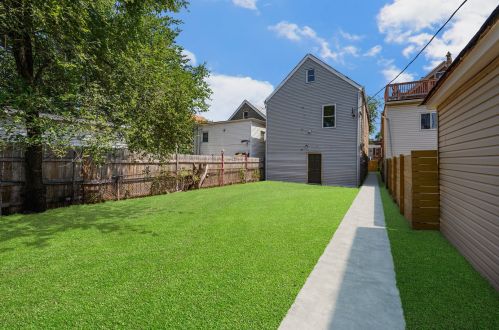 2256 Kostner Ave, Chicago IL 60629-5204 exterior