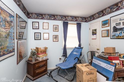 24 Jimal Dr, Middletown NY 10940-3650 exterior