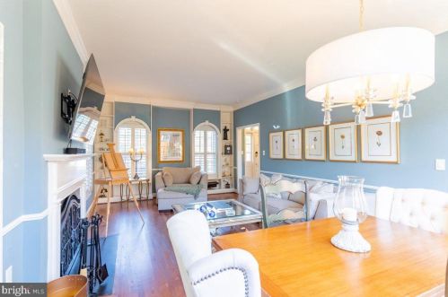 411 Fairfax St, Alexandria VA 22314-3809 exterior