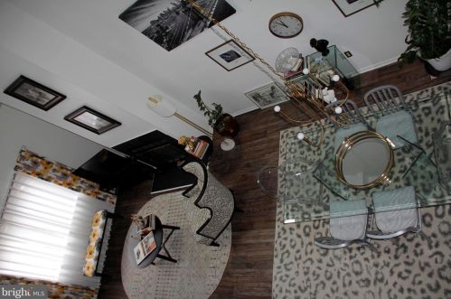 6 Rebecca Ct, Trenton NJ 08628-3339 exterior