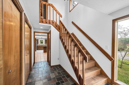 10 Pheasant Run, Windsor CT 06095-1549 exterior