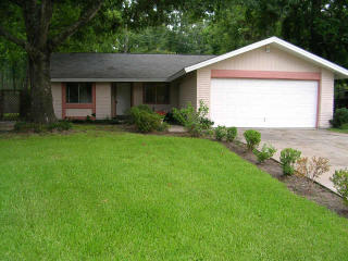 4407 Donalbain Dr, Spring TX  77373-6879 exterior