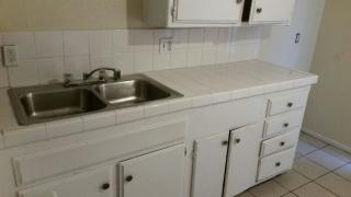 3030 Verde St, Bakersfield CA  93304-2425 exterior