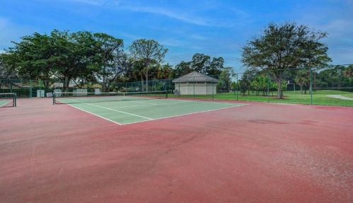 2632 41 St, Boca Raton FL 33434-2515 exterior