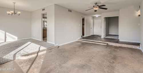 15028 40 Pl, Phoenix AZ 85050-8972 exterior