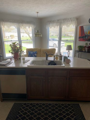 8666 Mdw Ln, Berrien Springs MI 49103-1425 exterior